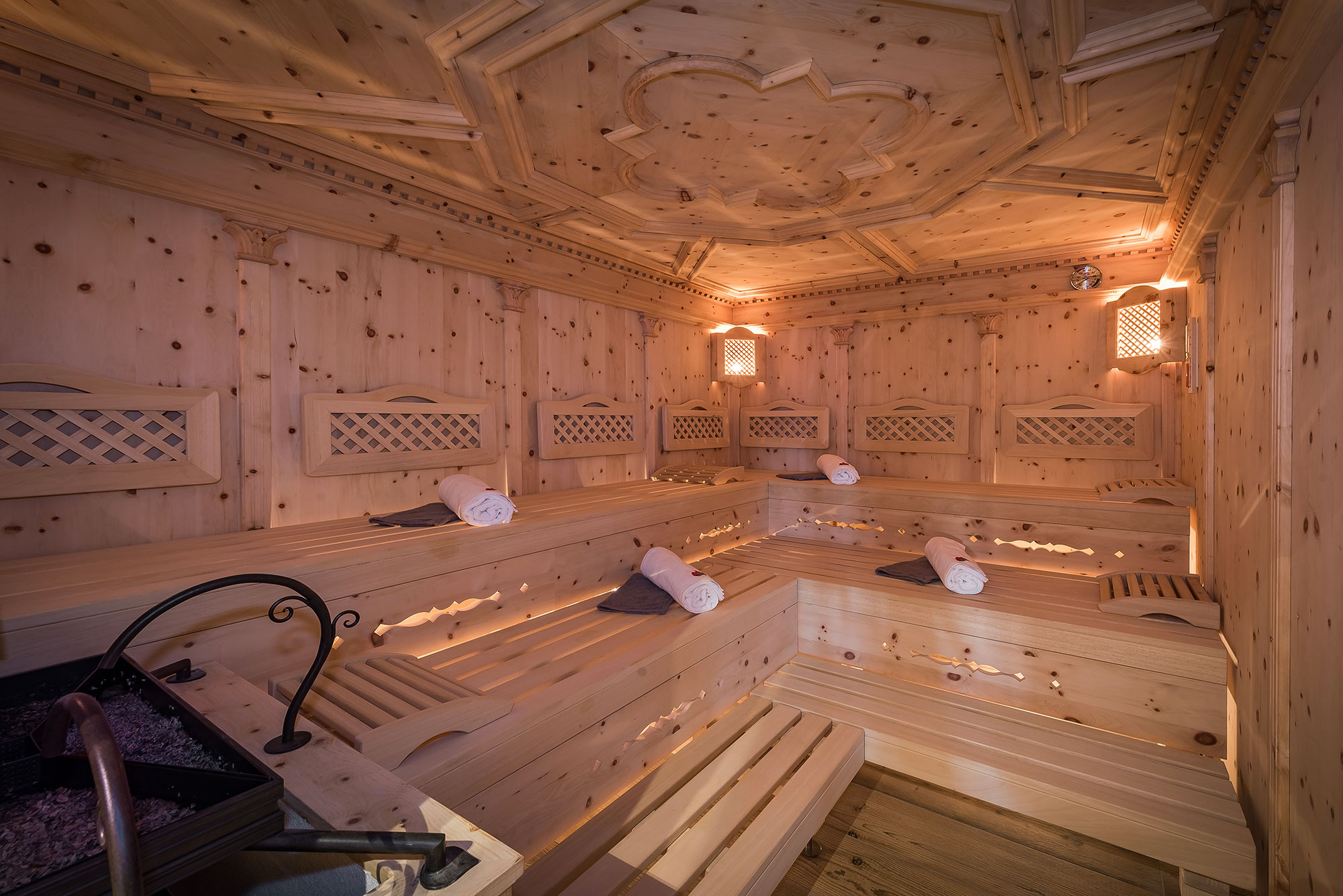 Wellnessbereich des Almdorfs Haidenberg